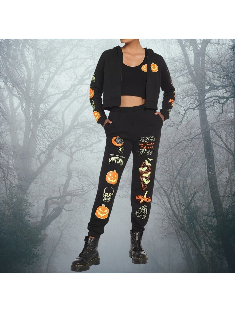 Hot Topic Scream Queen Glow In The Dark Halloween Icons Sweatsuit L/XL